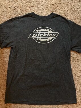 Men’s Dickies Charcoal Short Sleeve Logo Tee - Gray Print